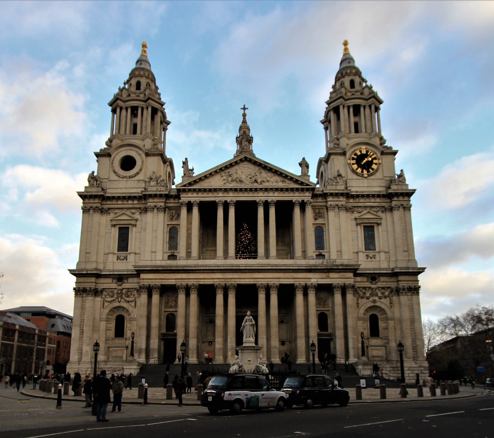 How Changes in Tax Policy Are Influencing Investment Decisions Nationwide