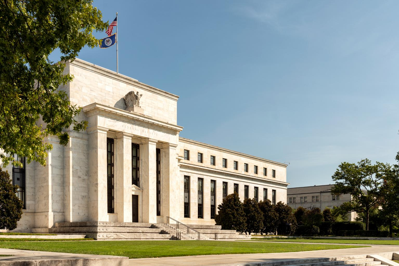 What Market Analysts Look for in Federal Reserve Statements