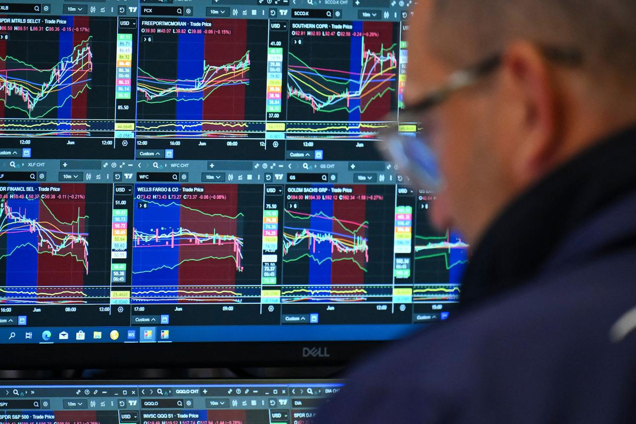 The Signals, Sectors, and Strategies Shaping Investor Attention in 2026